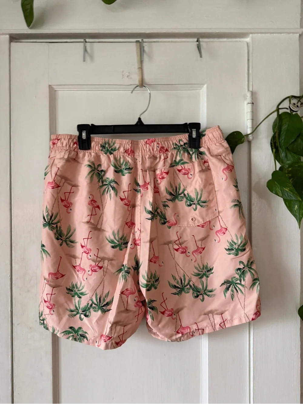 Old Navy Pink Flamingo & Palm Drawstring Shorts size L